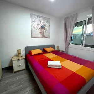  Appartamento Sant Adria Wi-fi Parking Free Spagna