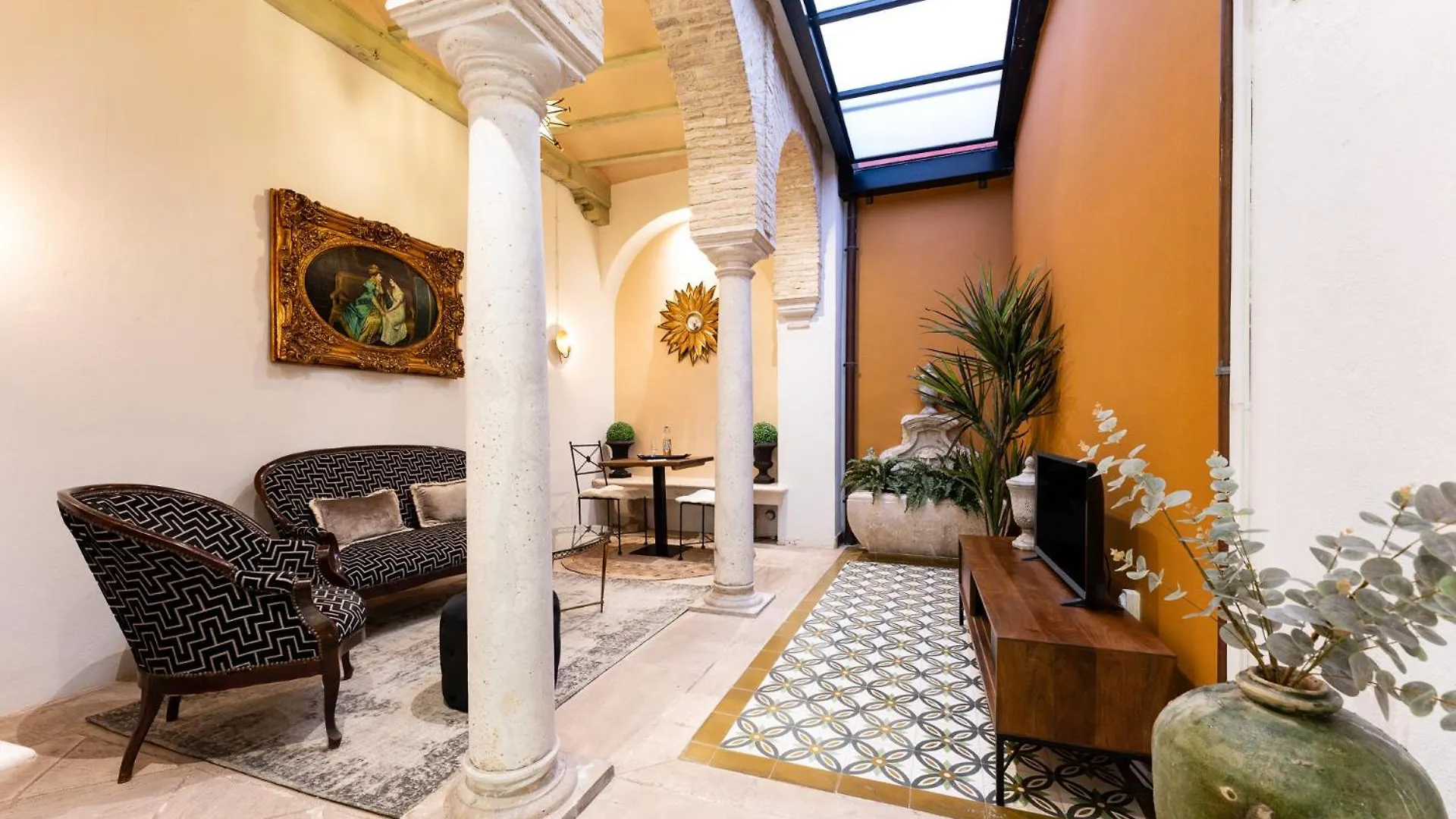 Teatro Suites Malaga 0*,  Spain